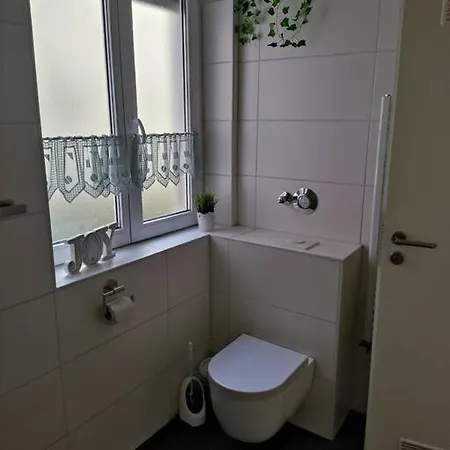 Lägenhet 2-zi Whg Im Herzen Von *