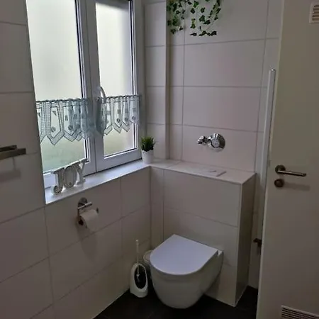Lägenhet 2-zi Whg Im Herzen Von *